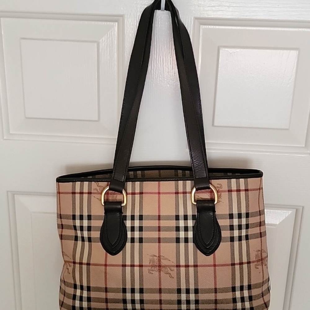 ⭐BURBERRY Authentic Made In Italy Classic Beige Check Coated Canvas Shoulder Bag